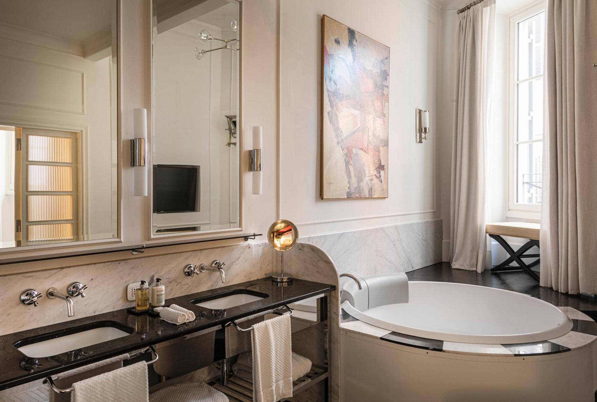 Hotel Vilon - Small Luxury Hotels Of The World Rome Bagian luar foto